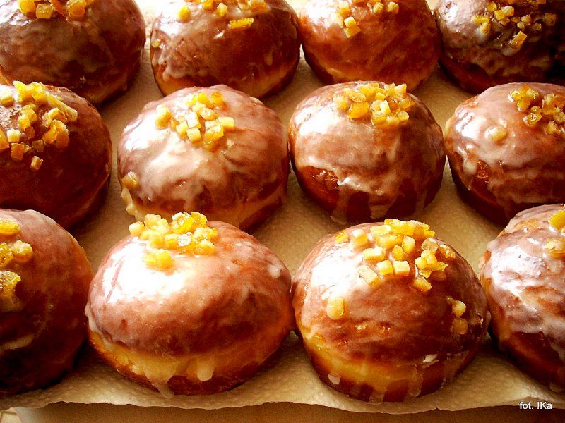 Easy Doughnuts With Rose Petal Jam (traditional Polish "doughnuts")