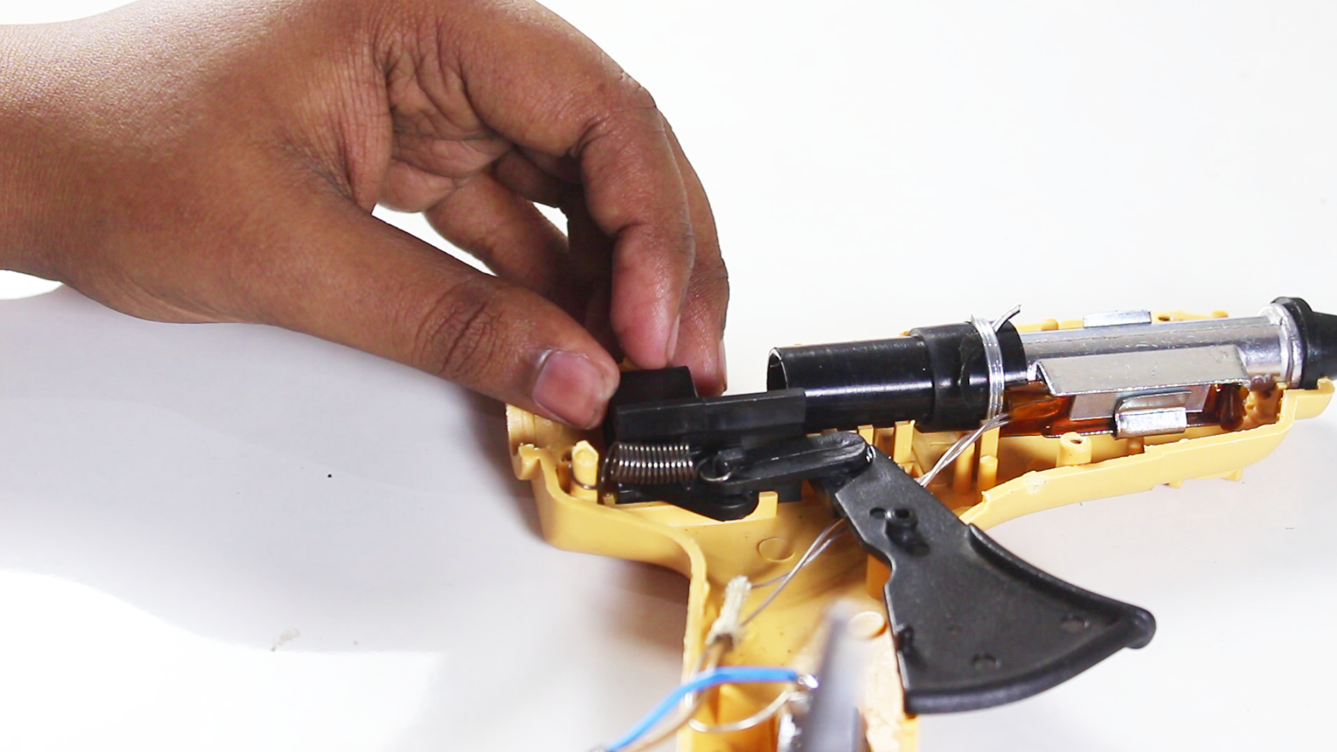 How to Repair Hot Glue Gun? 6 Steps (with Pictures) Instructables