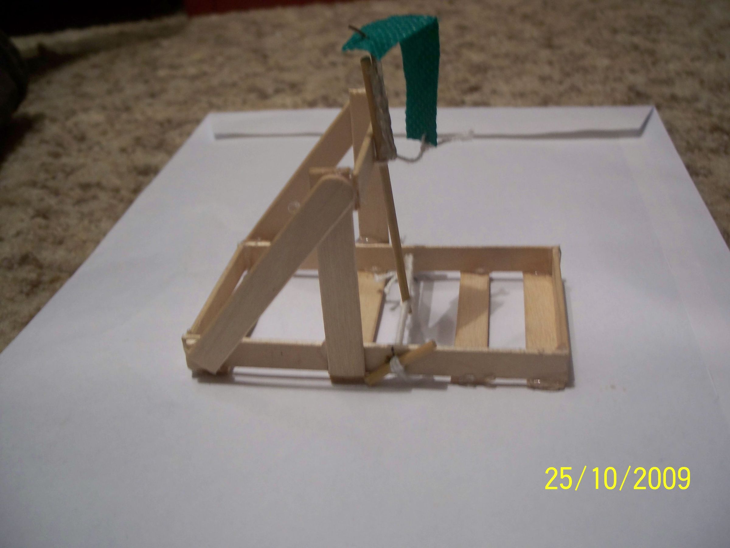 Desktop Popstick Catapult