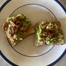 Avocado Toast With Bacon and Lime