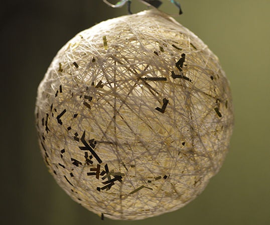 How to Make String Ornaments : 3 Steps (with Pictures) - Instructables