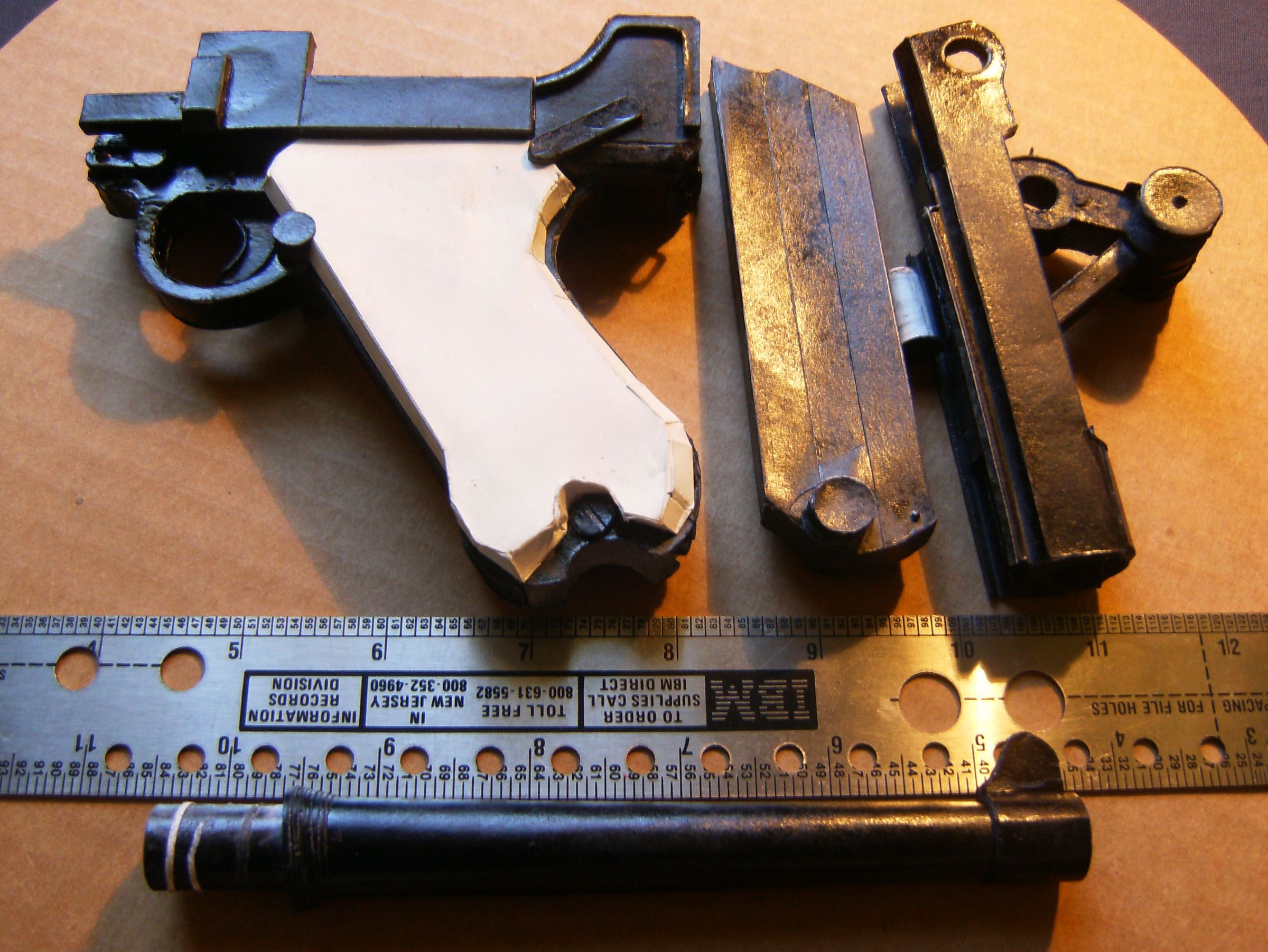 Paper Luger P08 Pistol (Pistole Parabellum 1908)