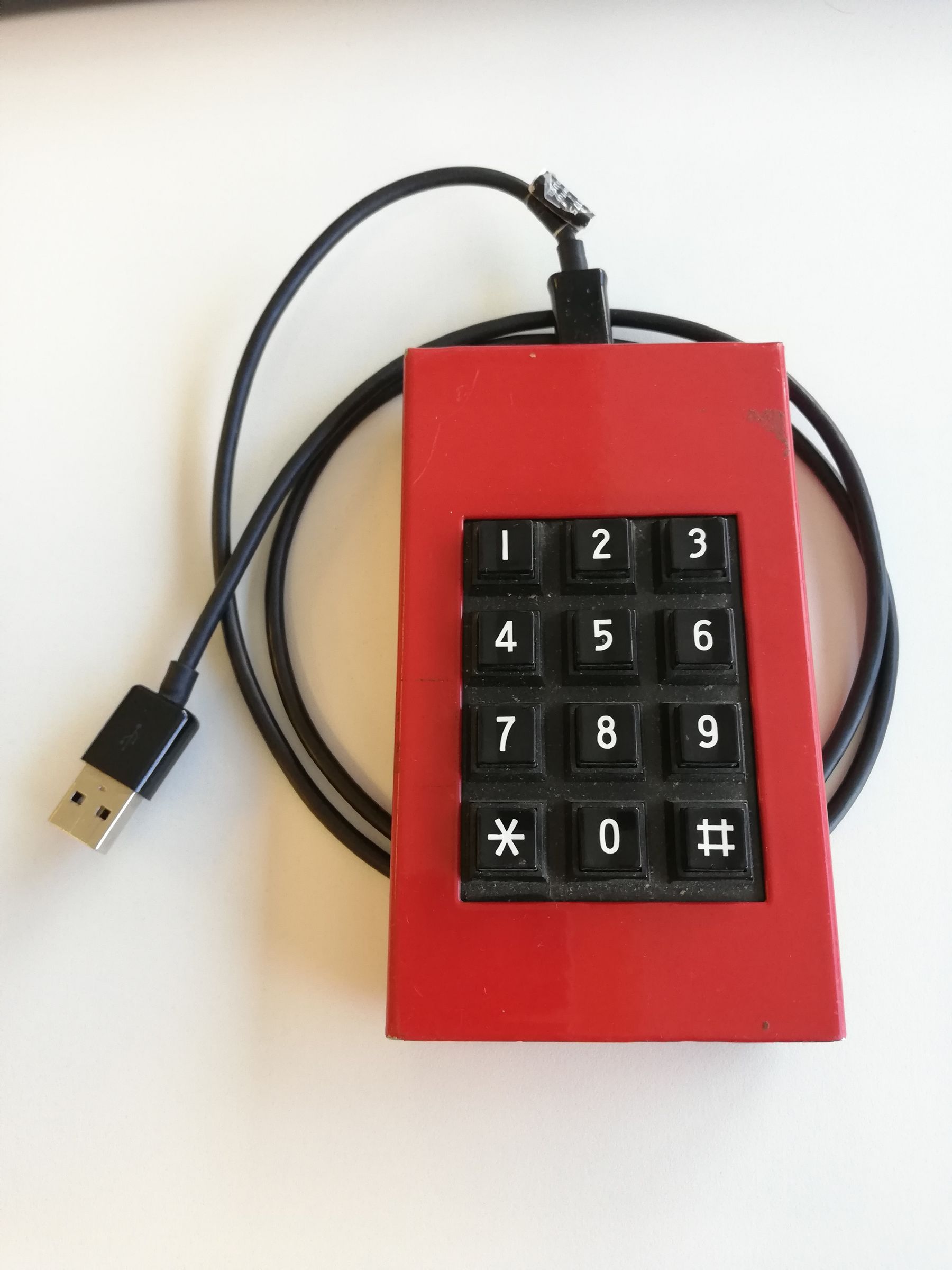 DIY Keypad to USB Keyboard That Beeps Random Instructables