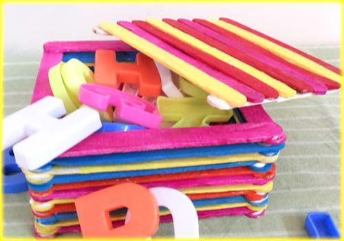 Craft a Candy Sticks Box