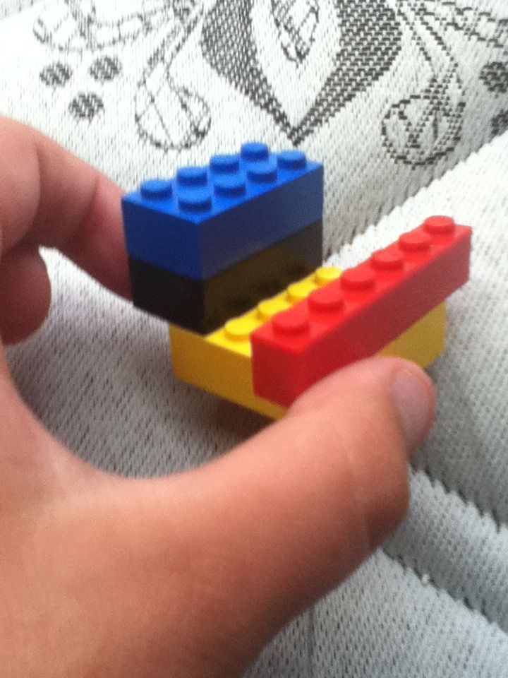 How To Make A Lego Ipod Stand