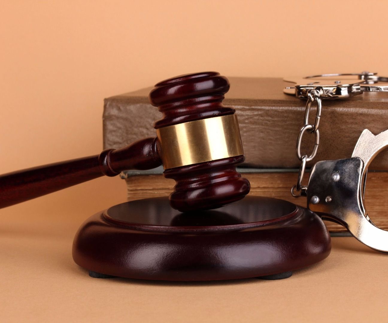 Facing Investigation? Criminal Defense Attorney to Protect You