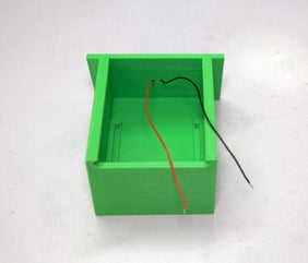 Memasang Panel Surya dan Baterai