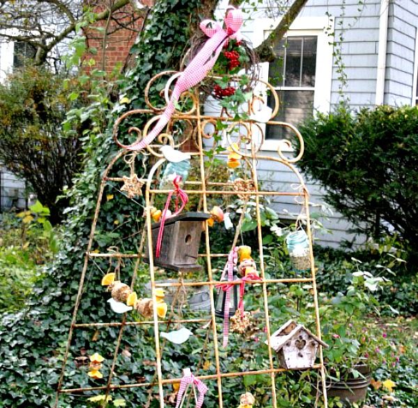 Vintage DIY Bird Feeding Station