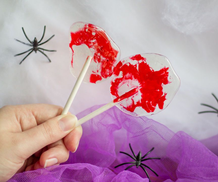 How to Make Brilliantly Bloody Halloween Lollipops