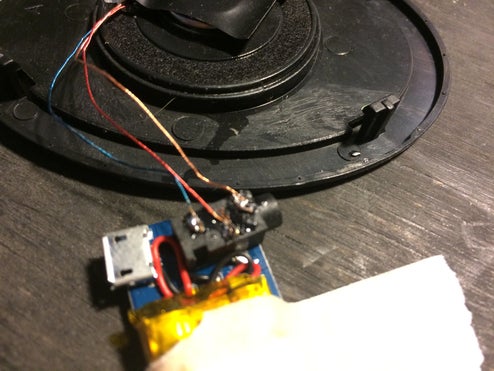 Soldering the Headphones to the Bluetooth Module