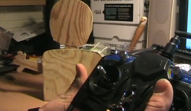 How to Make Human Robot That Waves, Nods and Shakes His Head