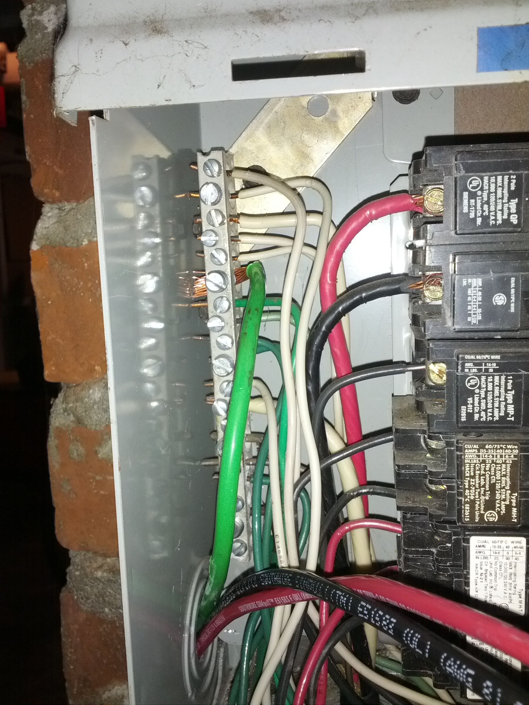 How to Wire a 240V AC Outlet Instructables