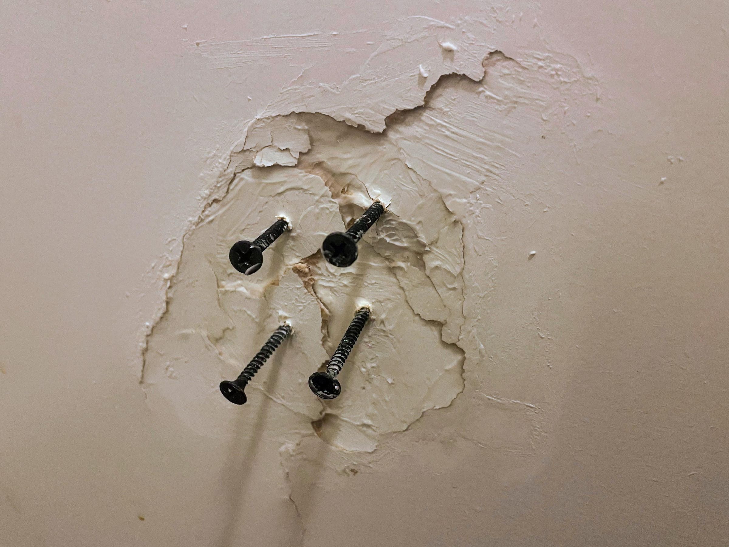 How to Repair a Hole in an Interior Door 3 Steps (with Pictures