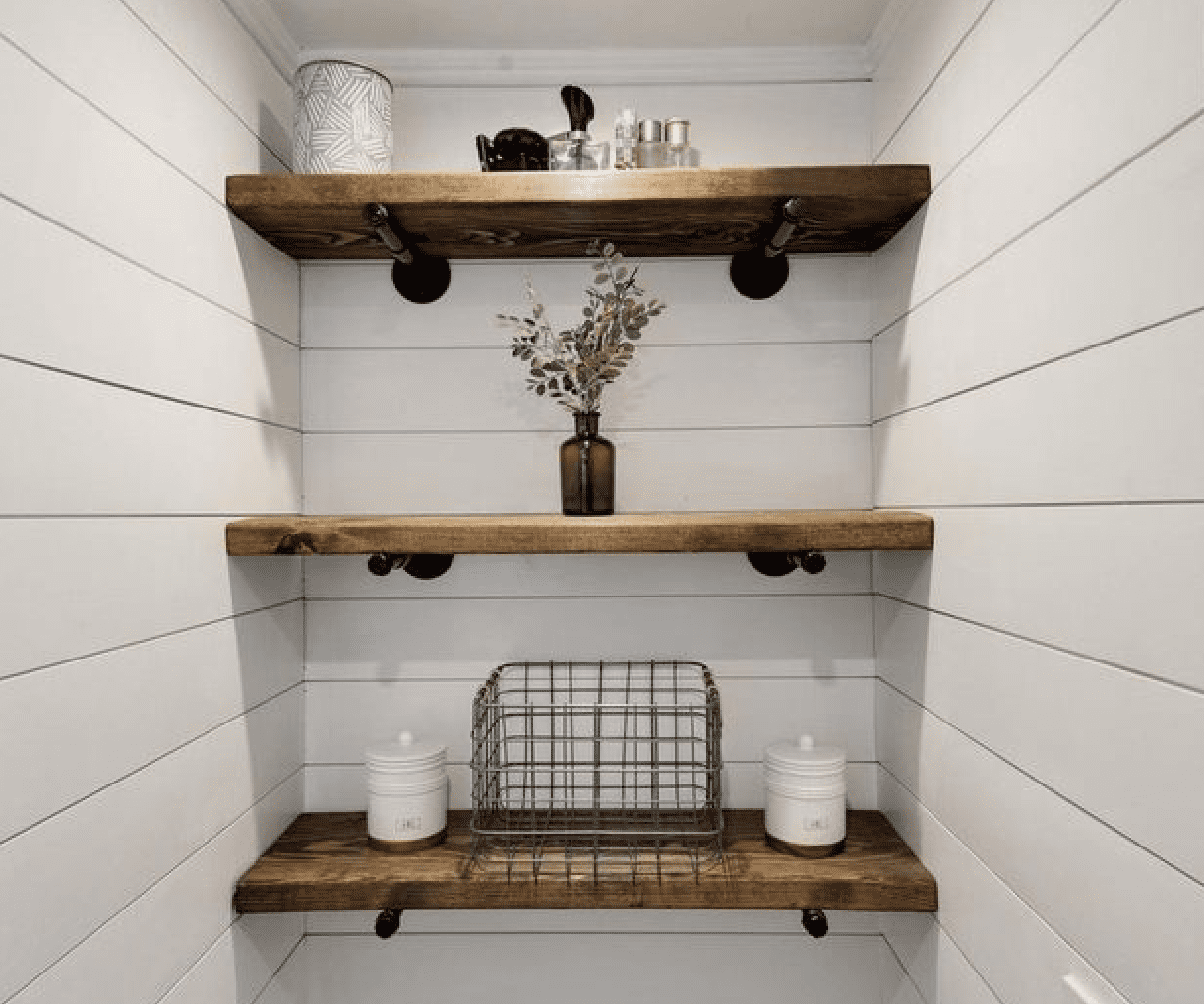 DIY Makeover – Modern Farmhouse Style Small Space Bathroom