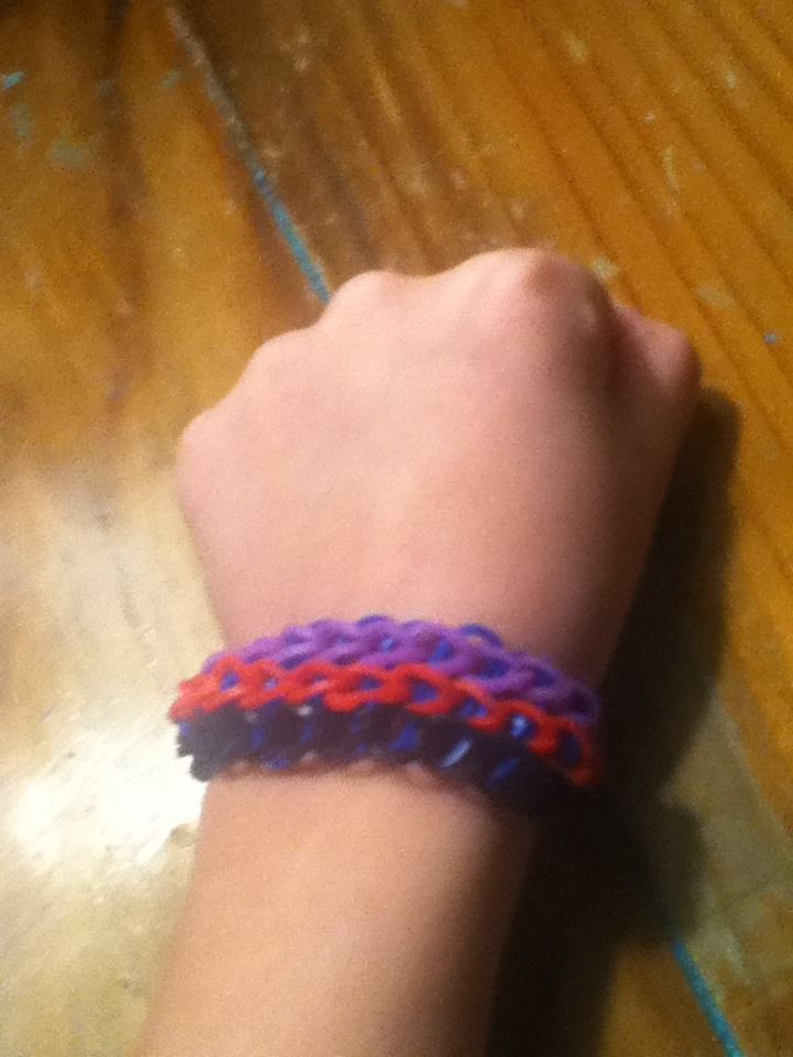 How to Make a Rubber Band Loom Braclet
