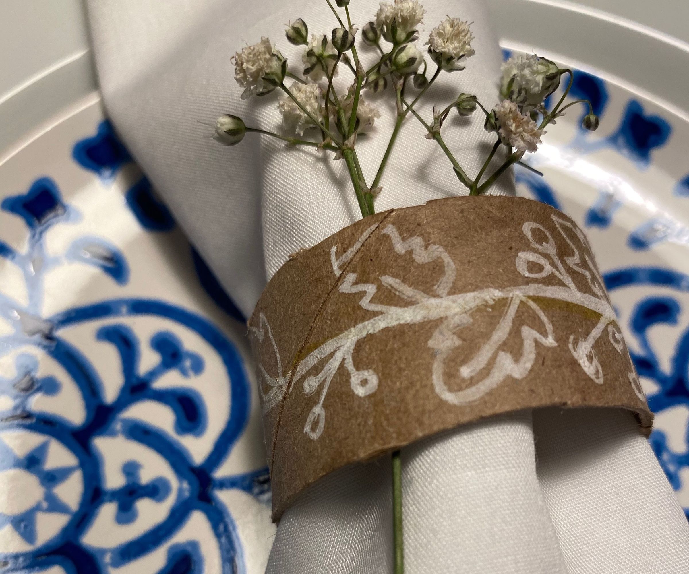 Easy Recycled Toilet Paper Napkin Rings