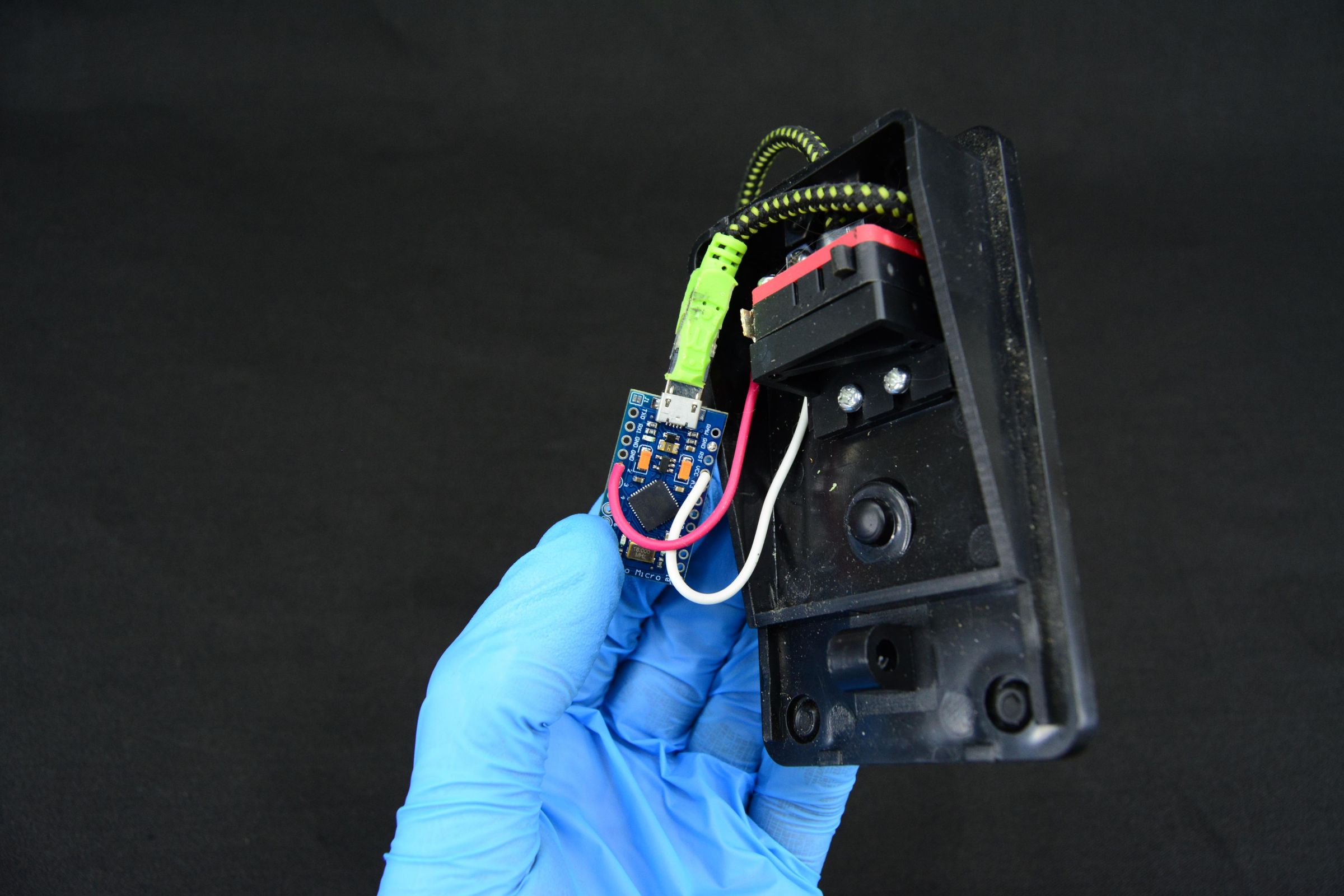 Customizable USB Foot Switch for PC 5 Steps Instructables
