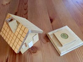 Wooden Smoking House, Incense Burner