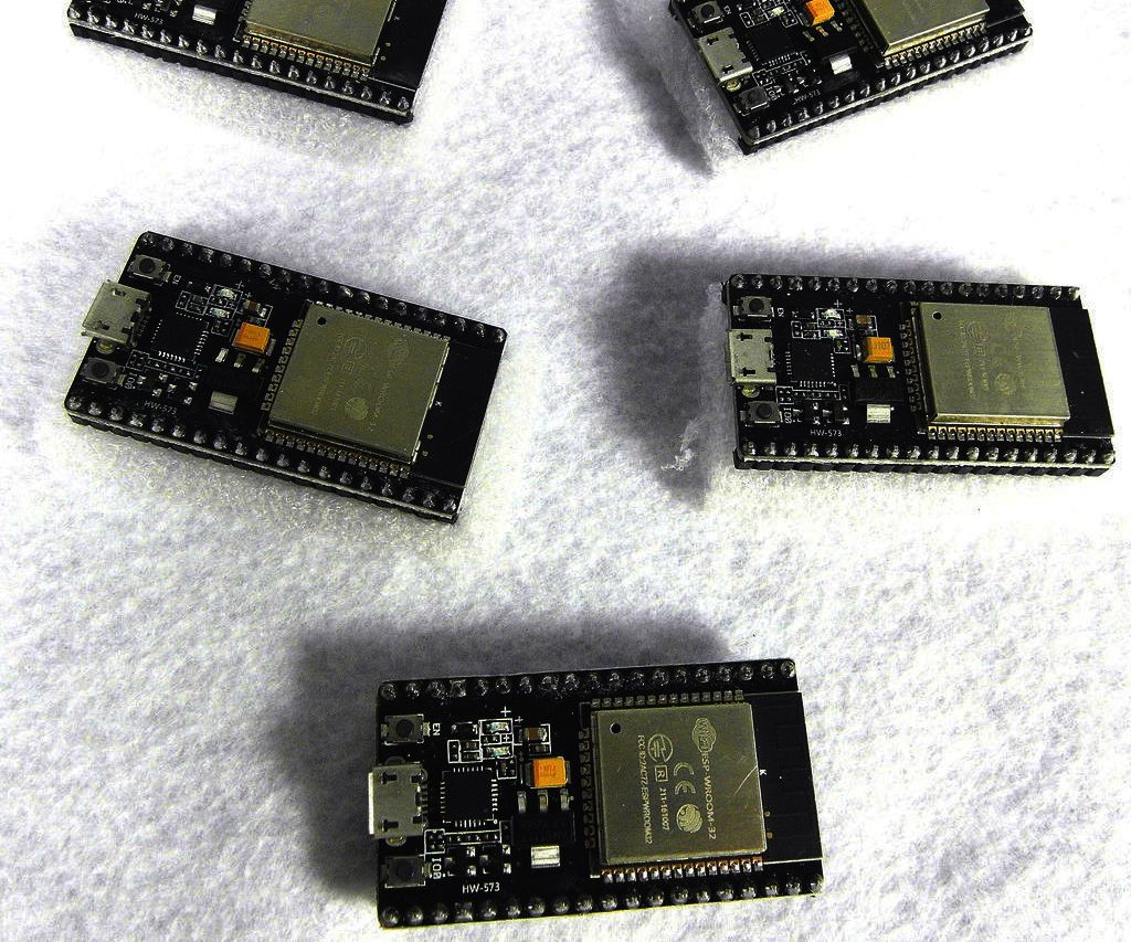 Tutorial:ESP32 & DC Motors