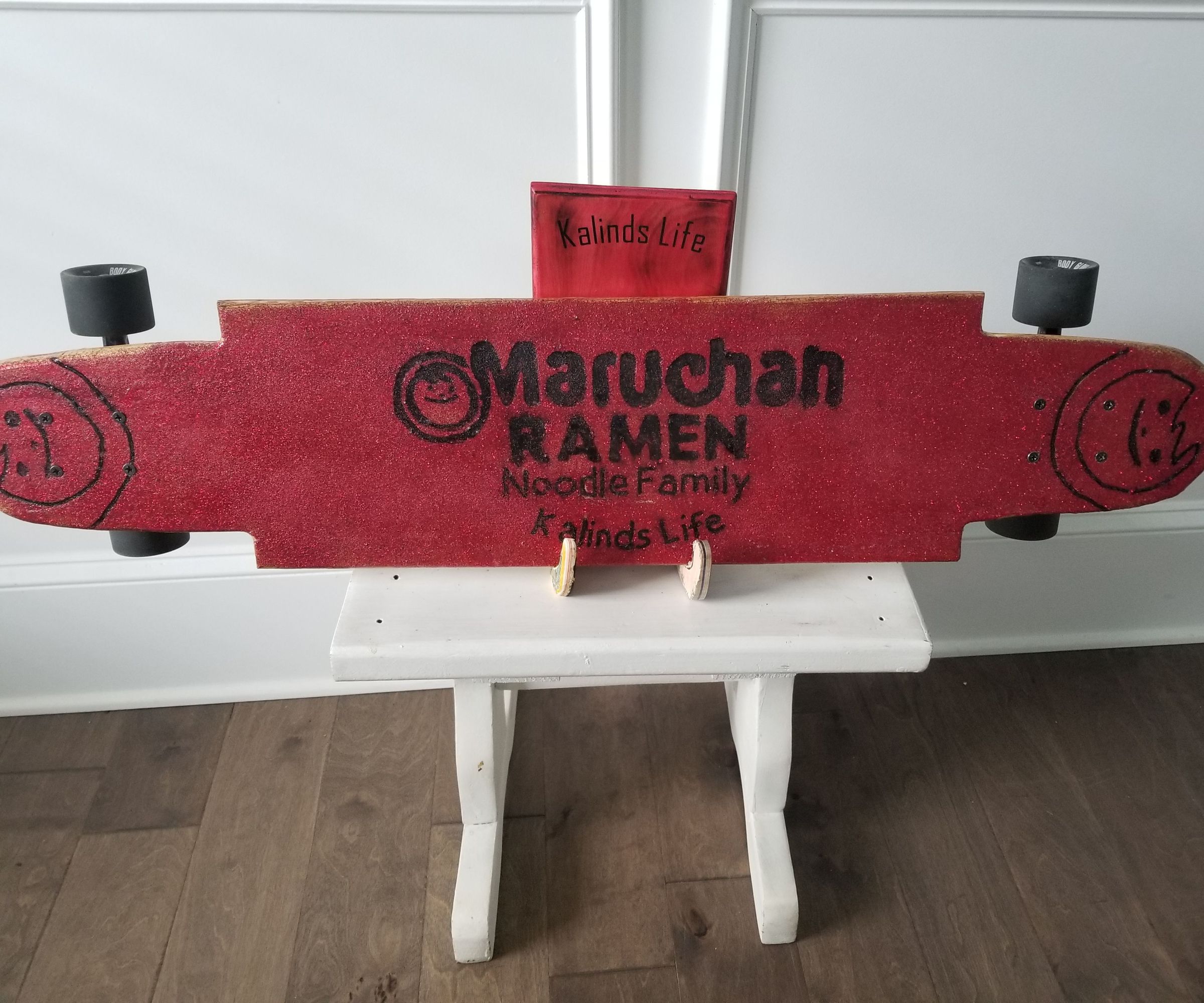 Red Glitter  Ramen Longboard 