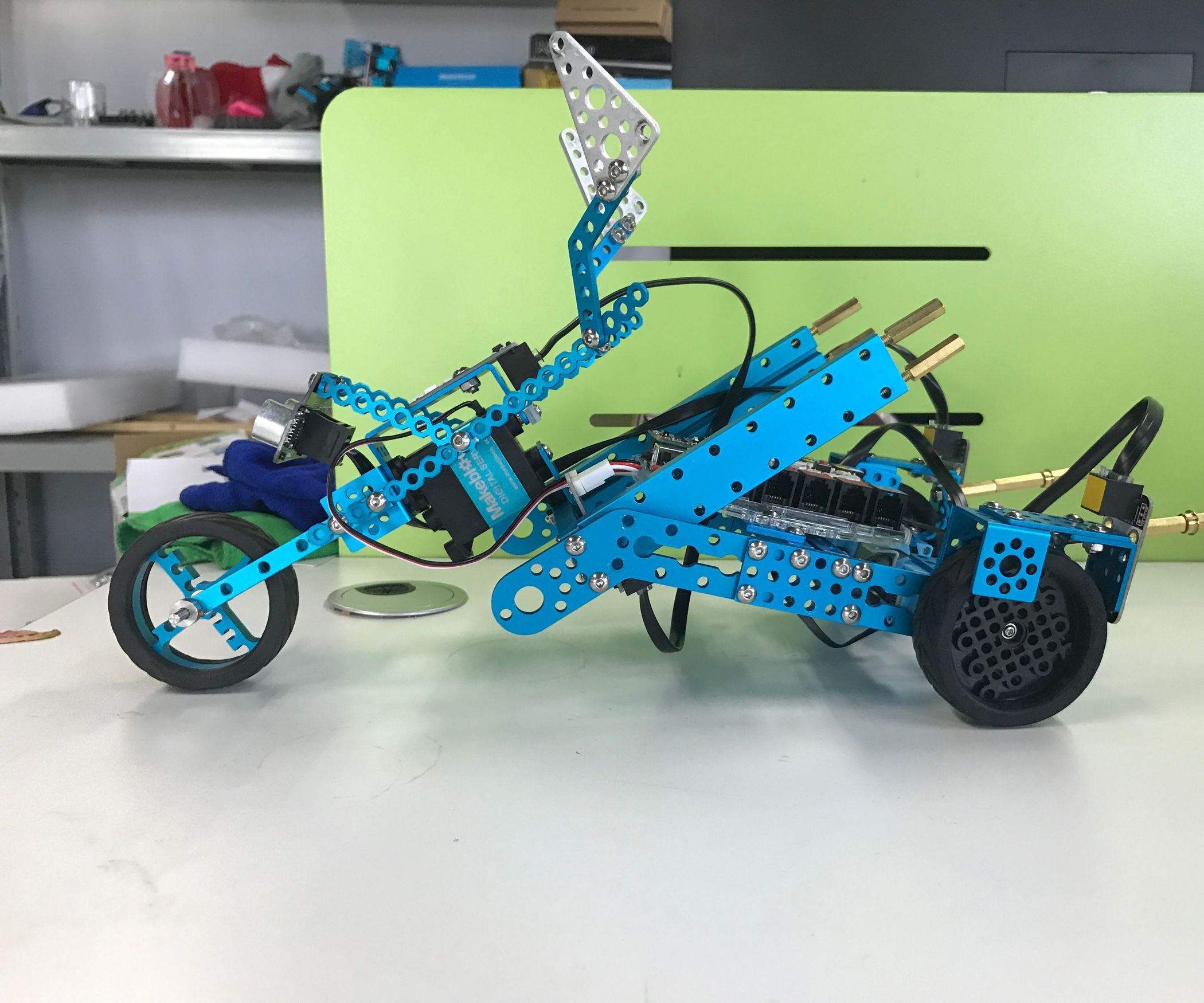 How to Build a Motorbike With Makeblock : 25 Steps (with Pictures ...