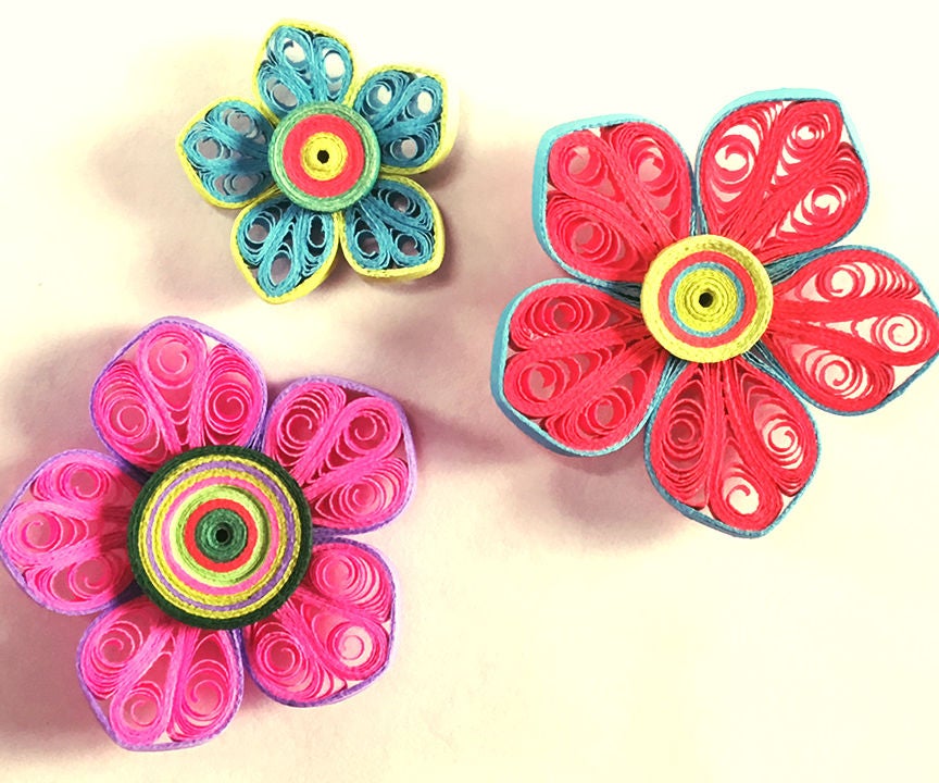 How to Make Beautiful Flower Design Using Paper Art Quilling Paper