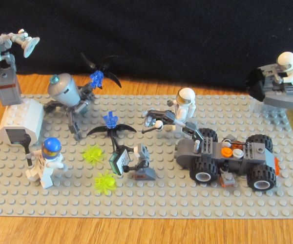 Lego Mission to the Crystal Planet