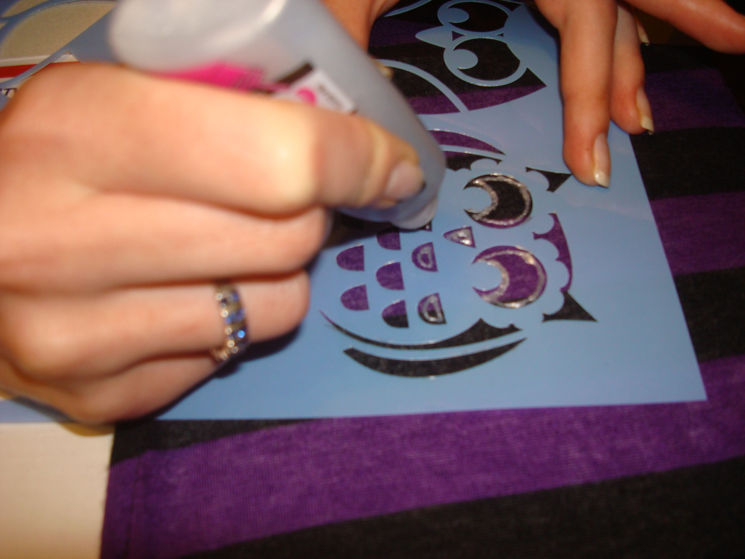 Revamp a T Shirt With Puff Paint 6 Steps Instructables