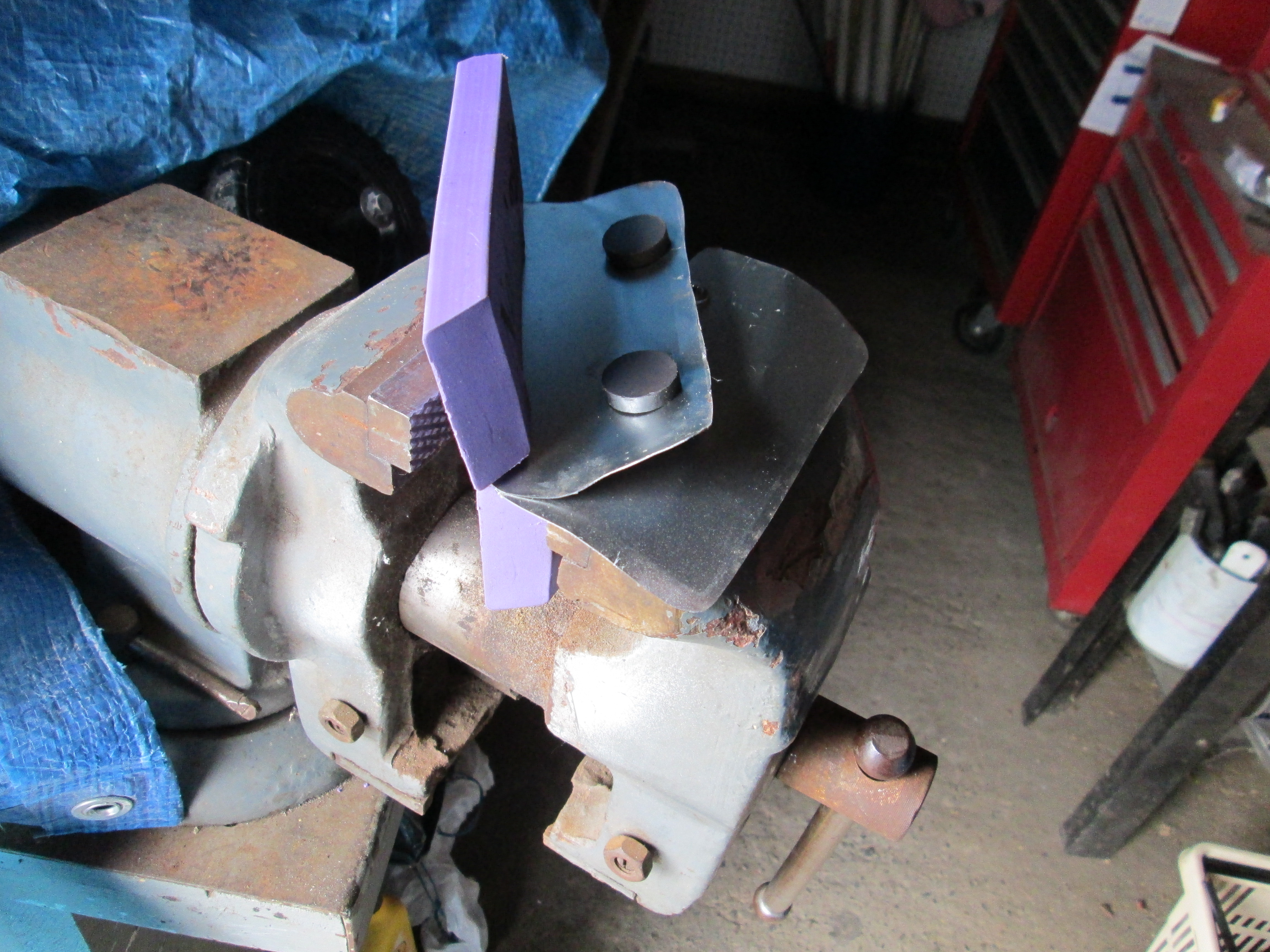 Rubber Jaws for a Vise 8 Steps (with Pictures) Instructables