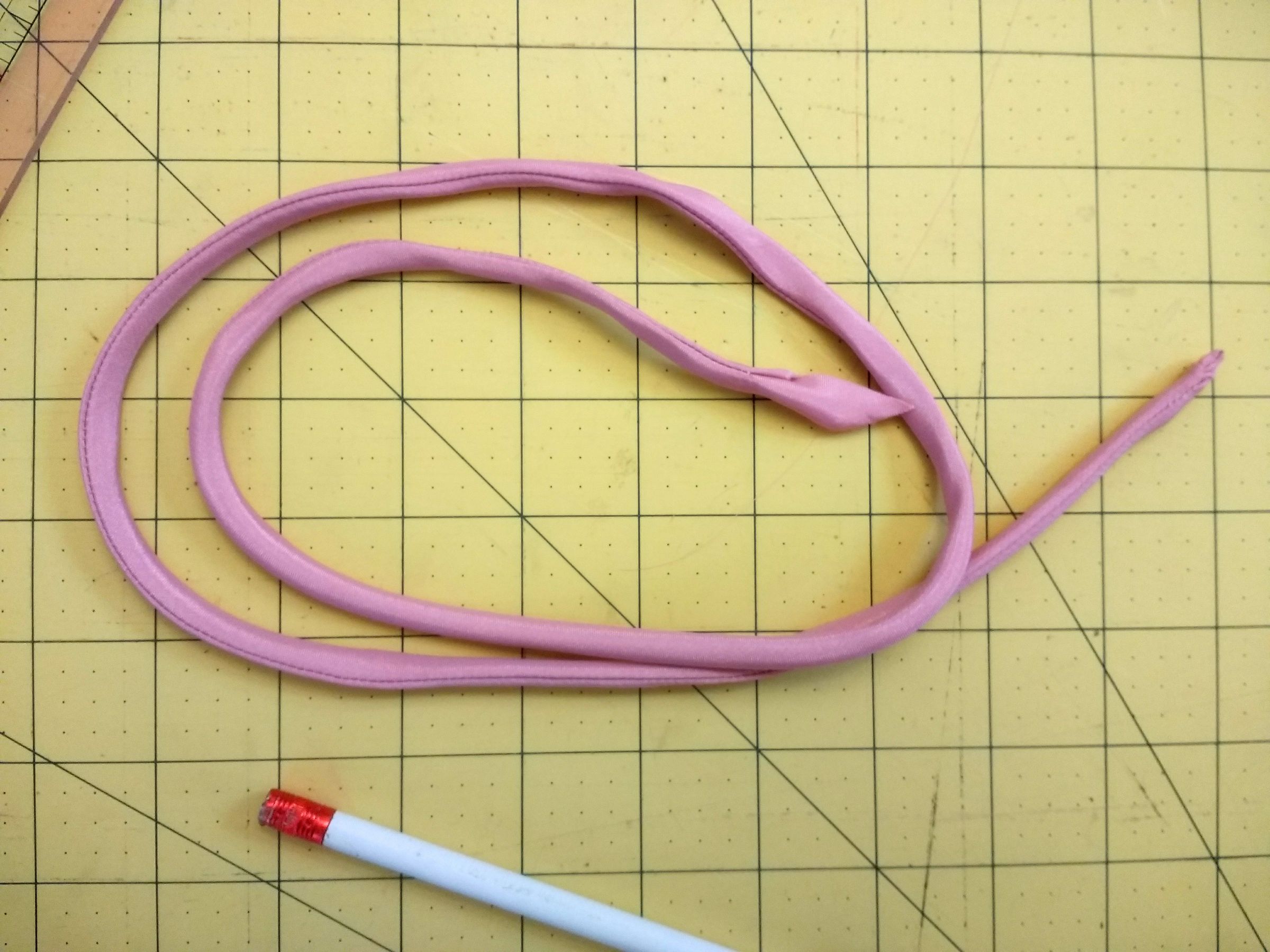 Adding a Corset Back to Make a Dress Bigger 6 Steps Instructables