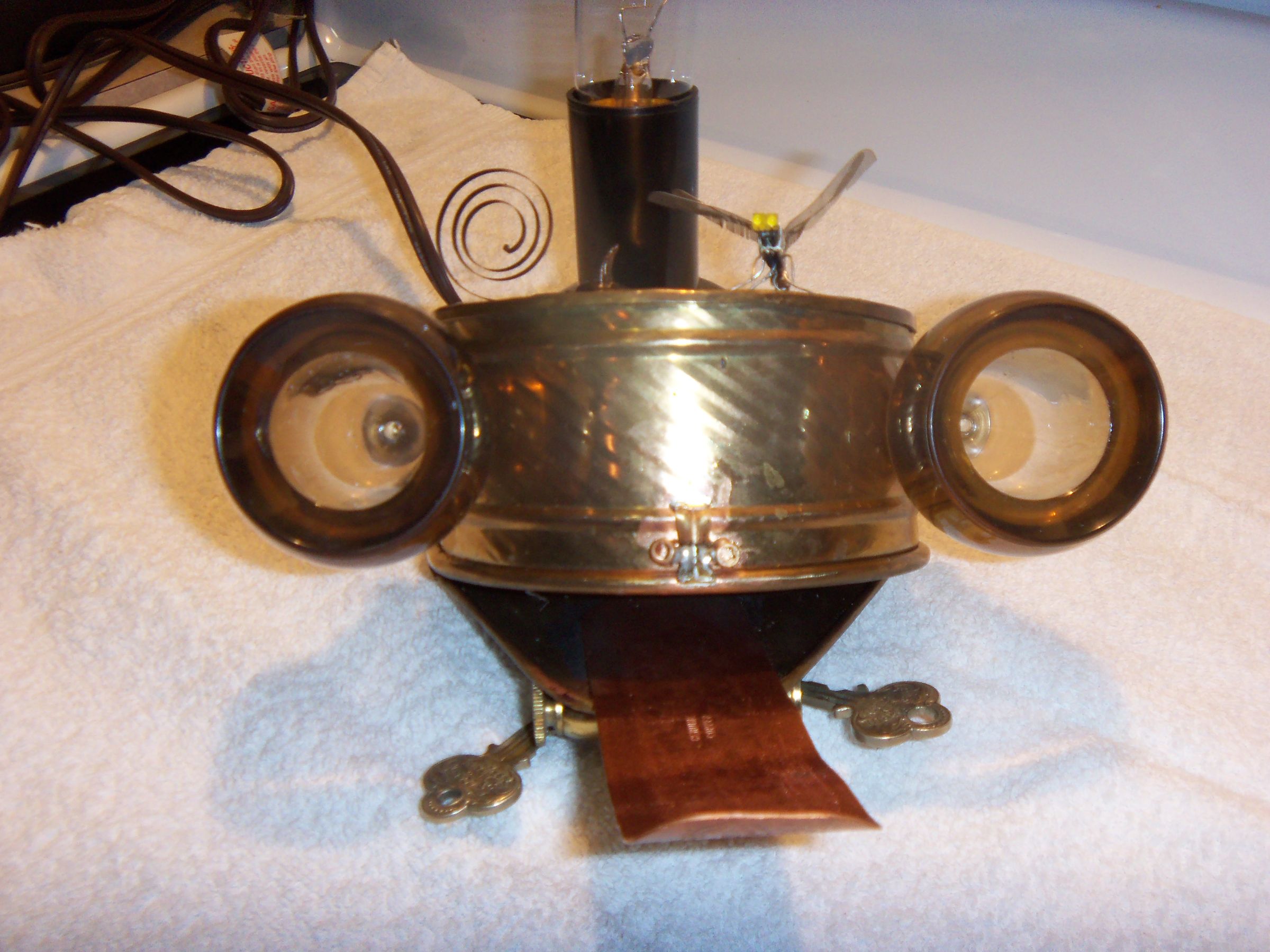 STEAM / DIESEL PUNK FROG LAMP