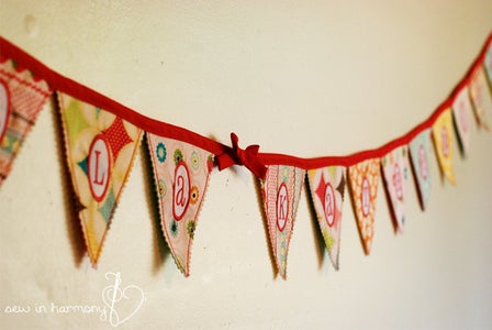 Fabric Pennant Banner Tutorial