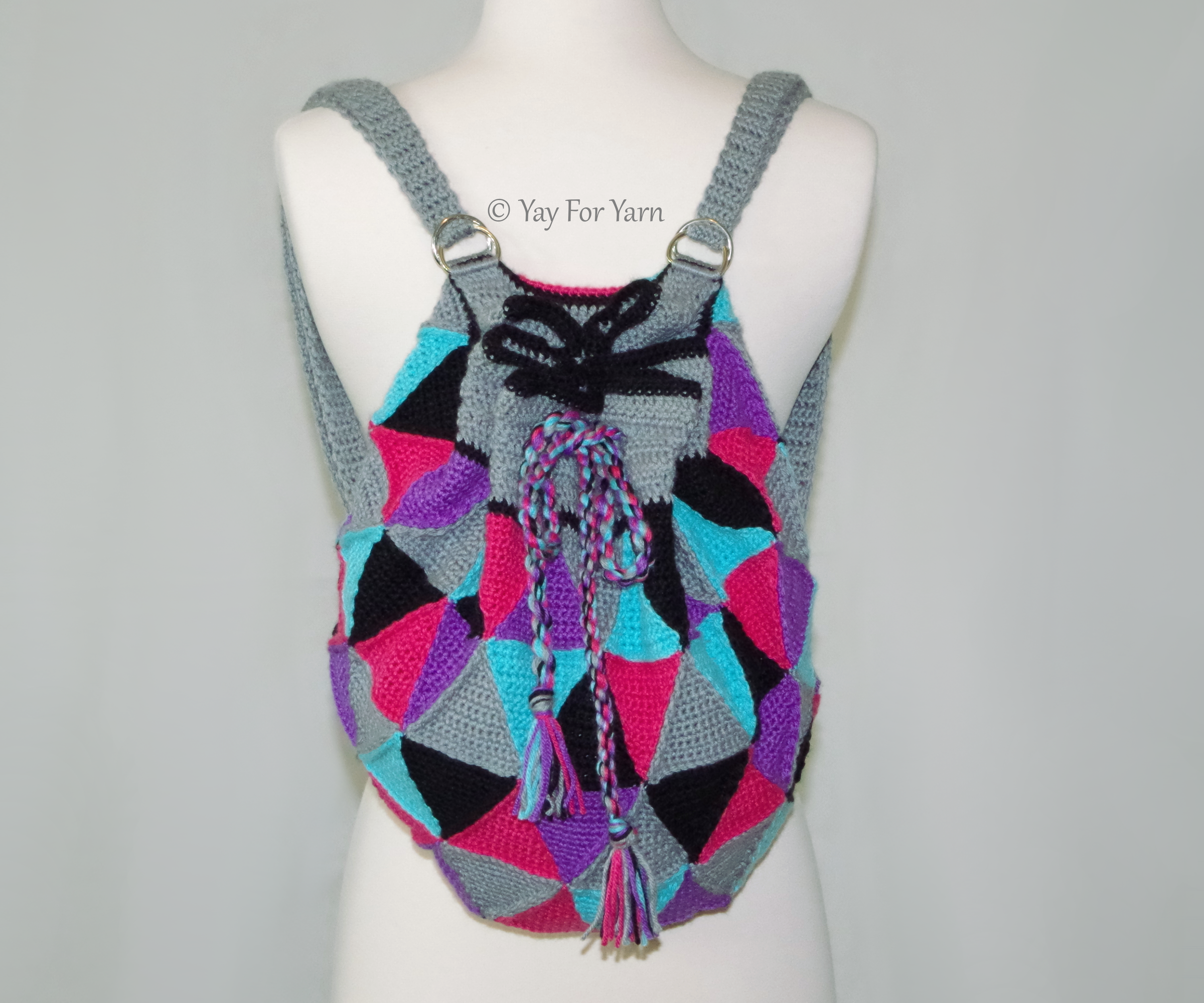 Easy Geometric Crochet Backpack