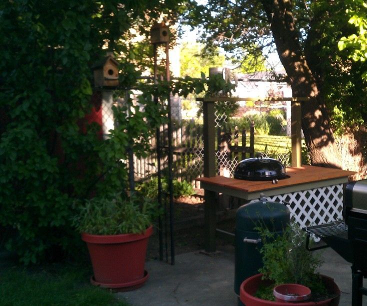 Grill and Smoker Table