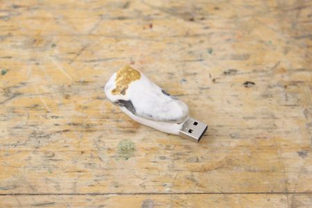 Create Awesome USB Keys With Sugru and Random Objects!