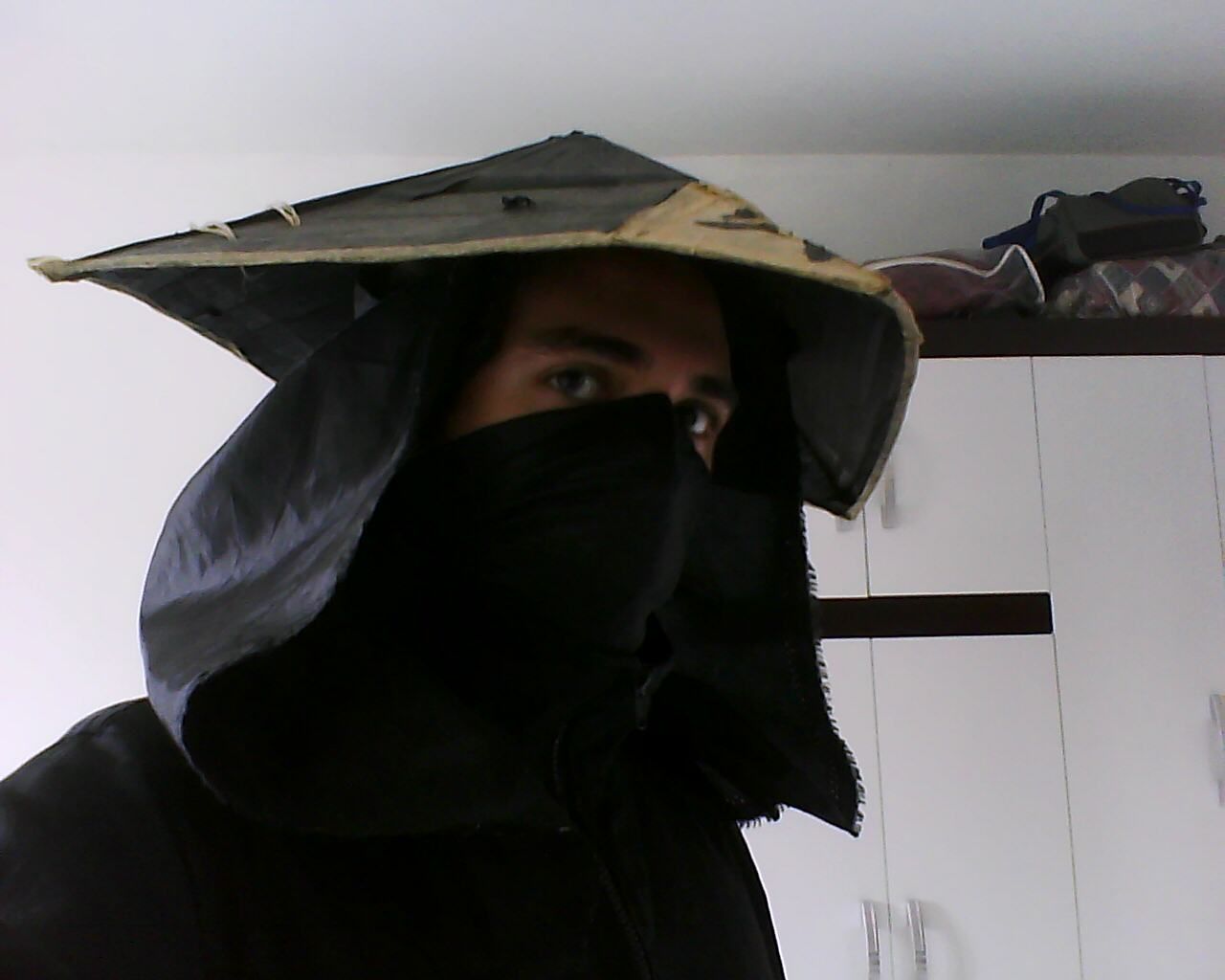 Cardboard Waterproof Kage Hat