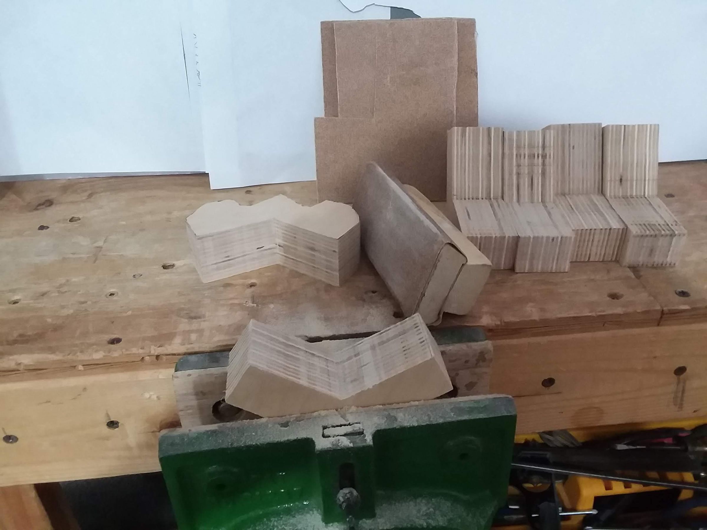 Modify Strap Clamp for Extra Corners 6 Steps (with Pictures