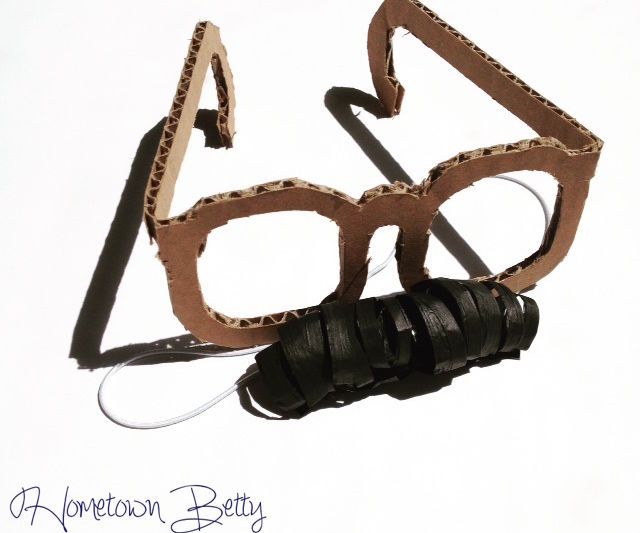 TUTORIAL: Cardboard Glasses and 3D Paper Mustache