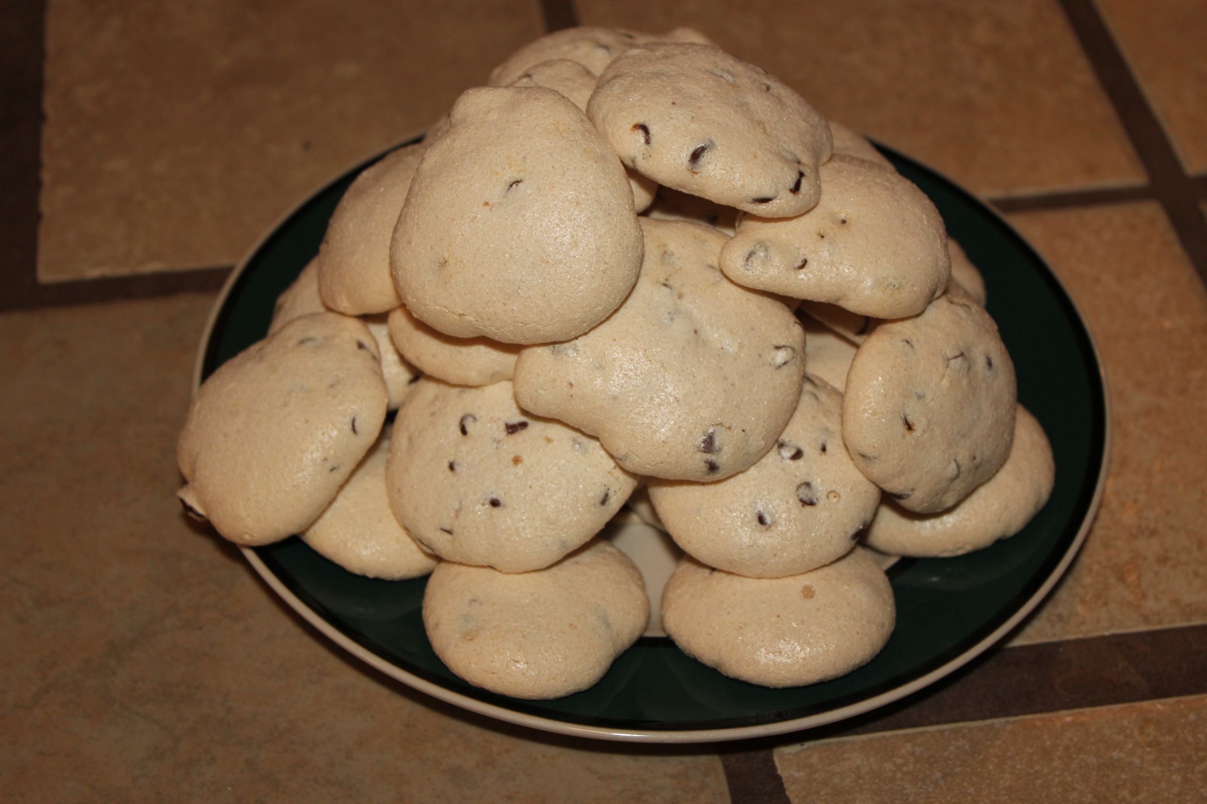 Mint Chocolate Chip Meringue Cookies 4 Steps Instructables
