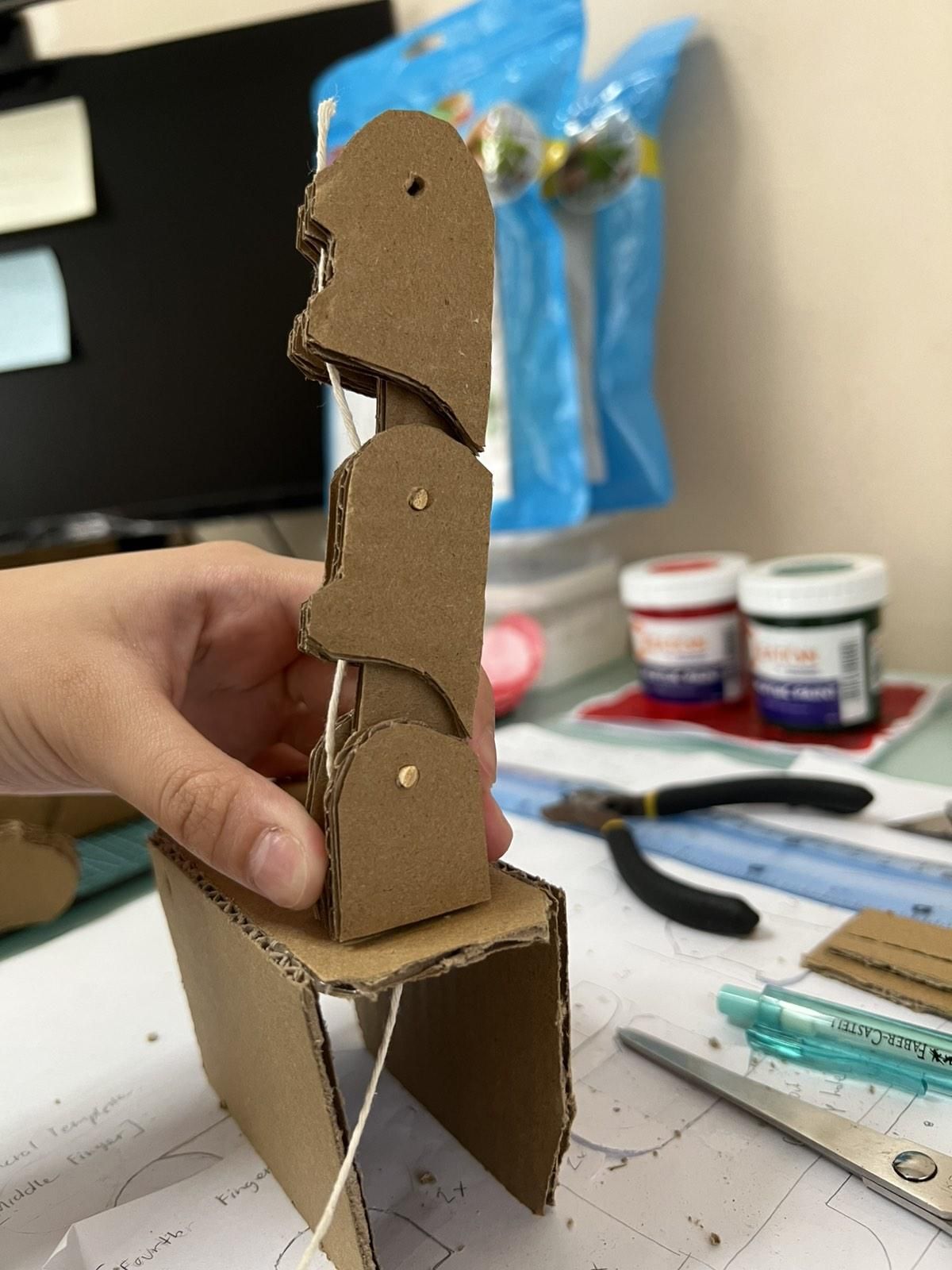 Elastic-Powered Cardboard Mechanical Hand : 7 Steps - Instructables
