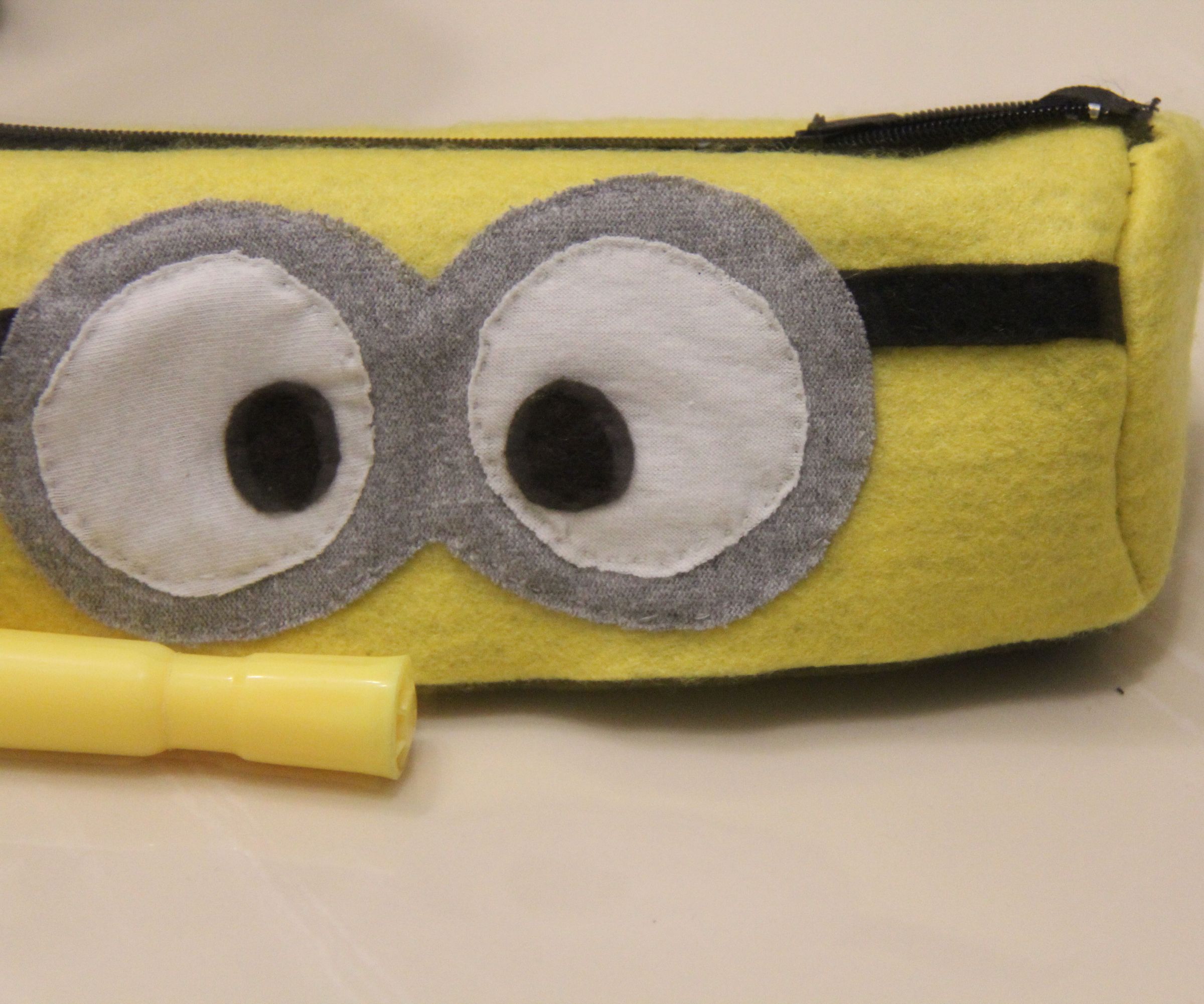 DIY: Minion Pencil Case