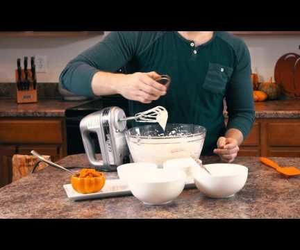 Vegan Gluten-Free Pumpkin Spice Cheesecake
