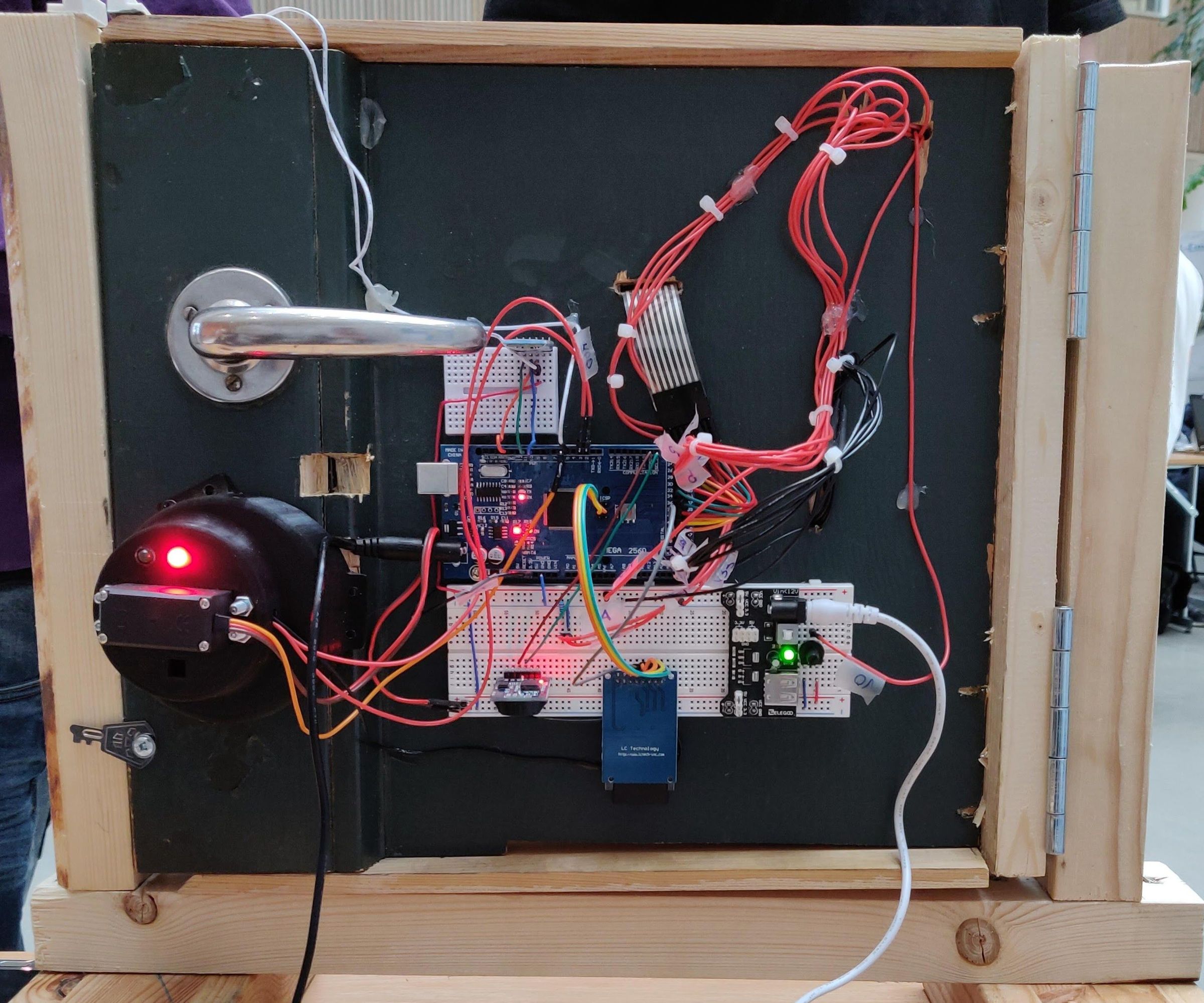 UCL-Embedded - Arduino Door Lock