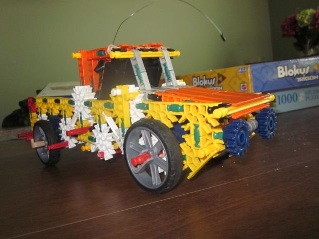 Simple R/C Truck With Suspension