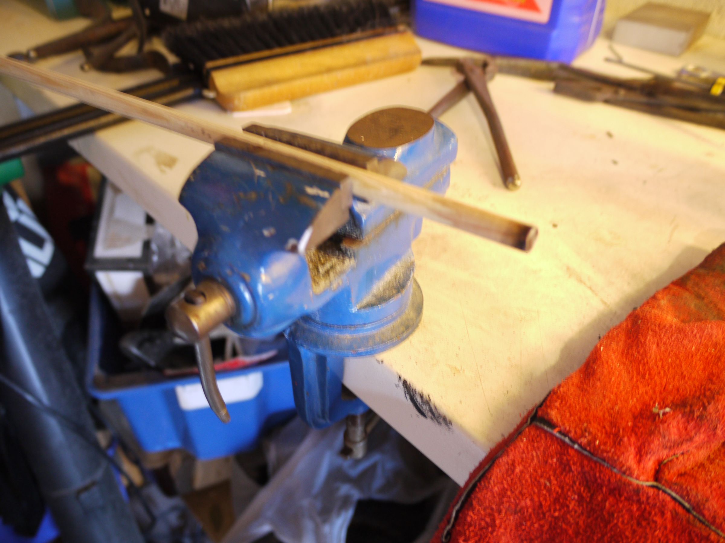 How to Affix Arrowheads to a Shaft 5 Steps (with Pictures