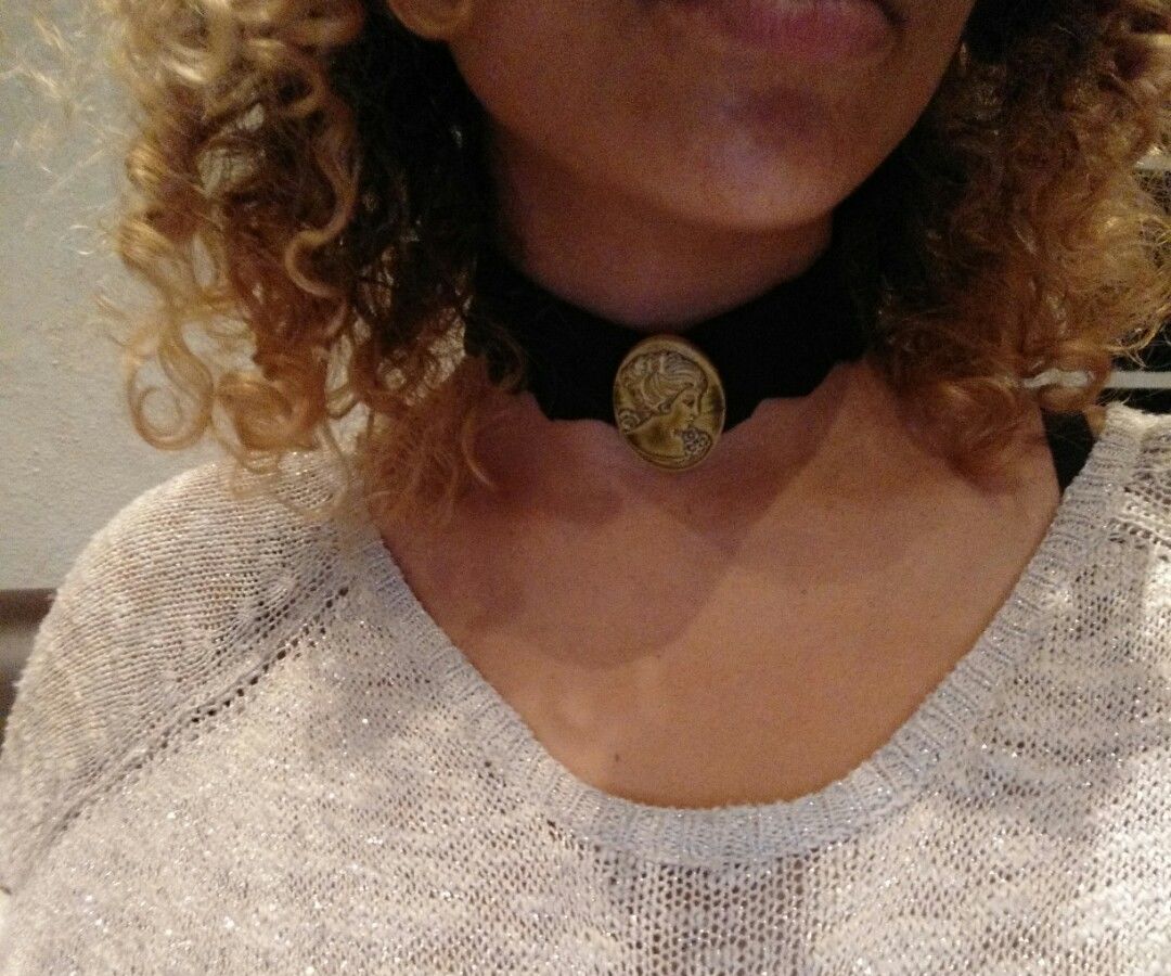 Make a Victorian Choker Out of Felt