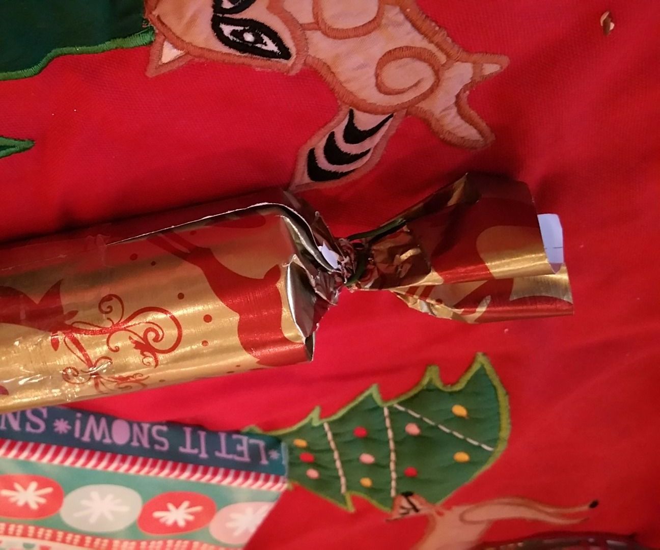 Easy Gift Wrap Idea