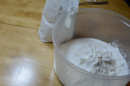 Mix PVA and Cornstarch 