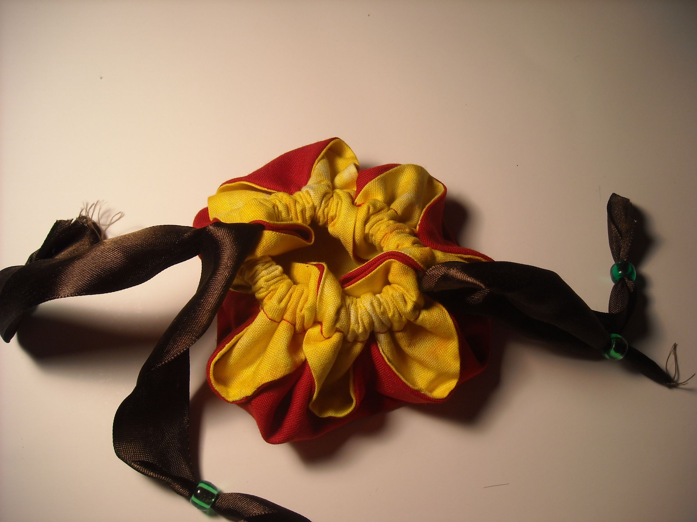Chrysanthemum Pouch