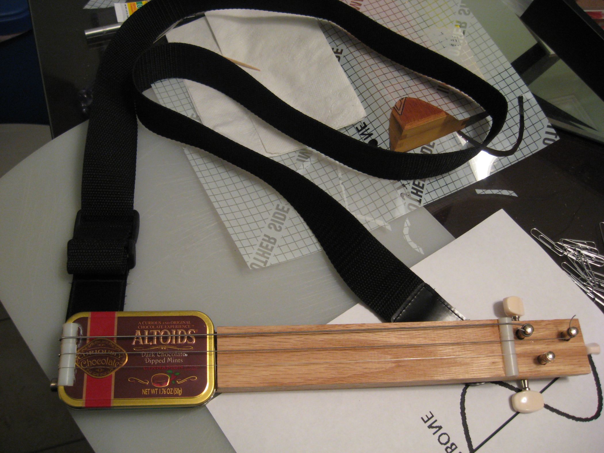 Another Altoids Guitar 5 Steps Instructables